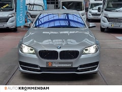 BMW 5-serie Touring - 520d 190 pk Automaat leer, trekhaak, navigatie