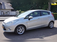 Ford Fiesta - 1.25 Titanium 5 Drs Airco Lm Velgen Trekhaak