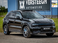Lynk & Co 01 - 1.5 Plug-In Hybrid 262pk 360 Camera|Zwarte Hemel|Panoramadak