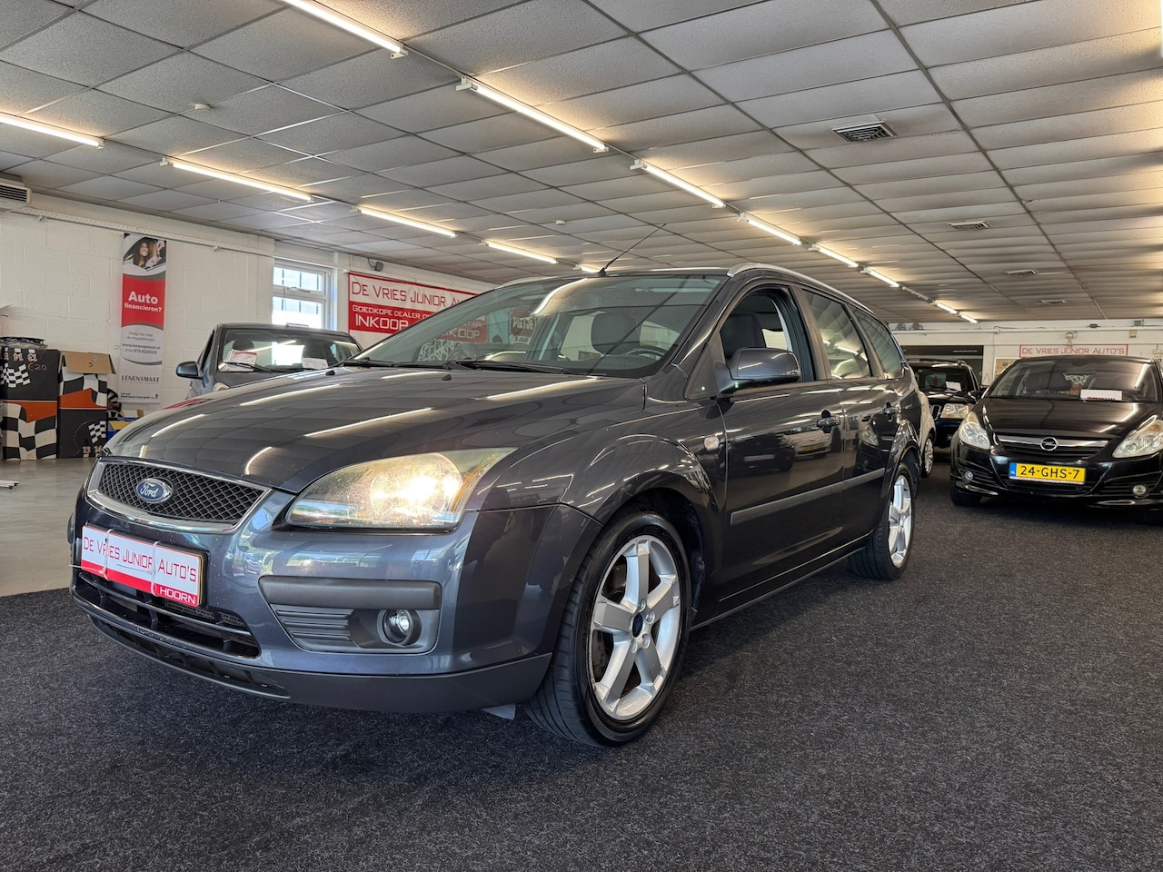 Ford Focus Wagon - 2.0-16V Rally Edition. Zeer goed onderhouden, cruise control, airco, trekhaak en meer! - AutoWereld.nl