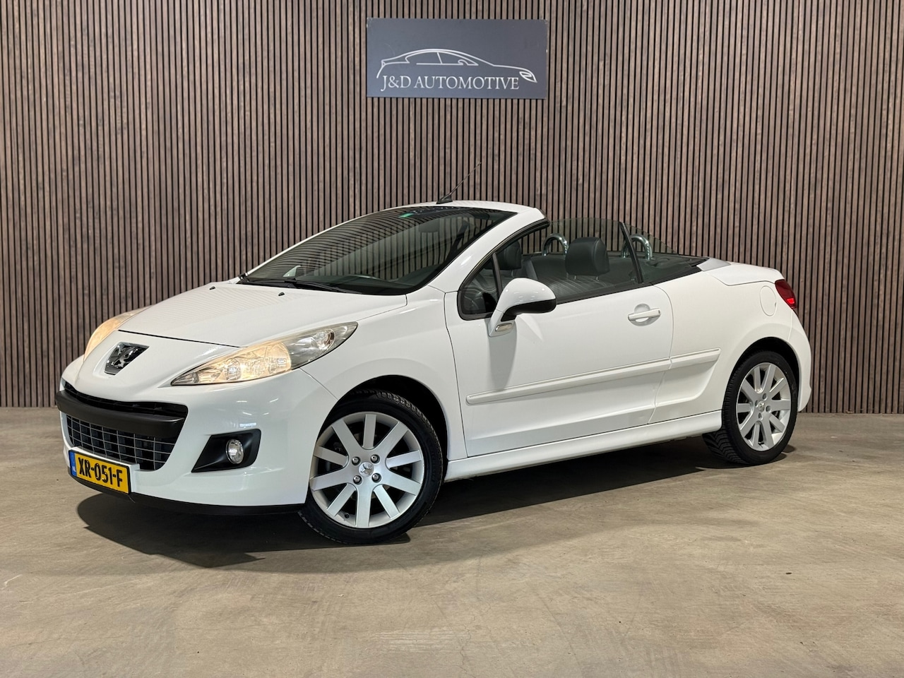 Peugeot 207 CC - 1.6 VTi 2011 CABRIO LEDER AIRCO ELEK-RAMEN AUDIO LUXE - AutoWereld.nl