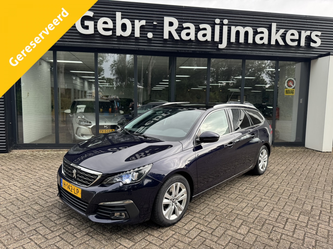 Peugeot 308 SW - 1.2 PureTech Premium*Panoramadak*Navi*EXPORT/EX.BPM* - AutoWereld.nl