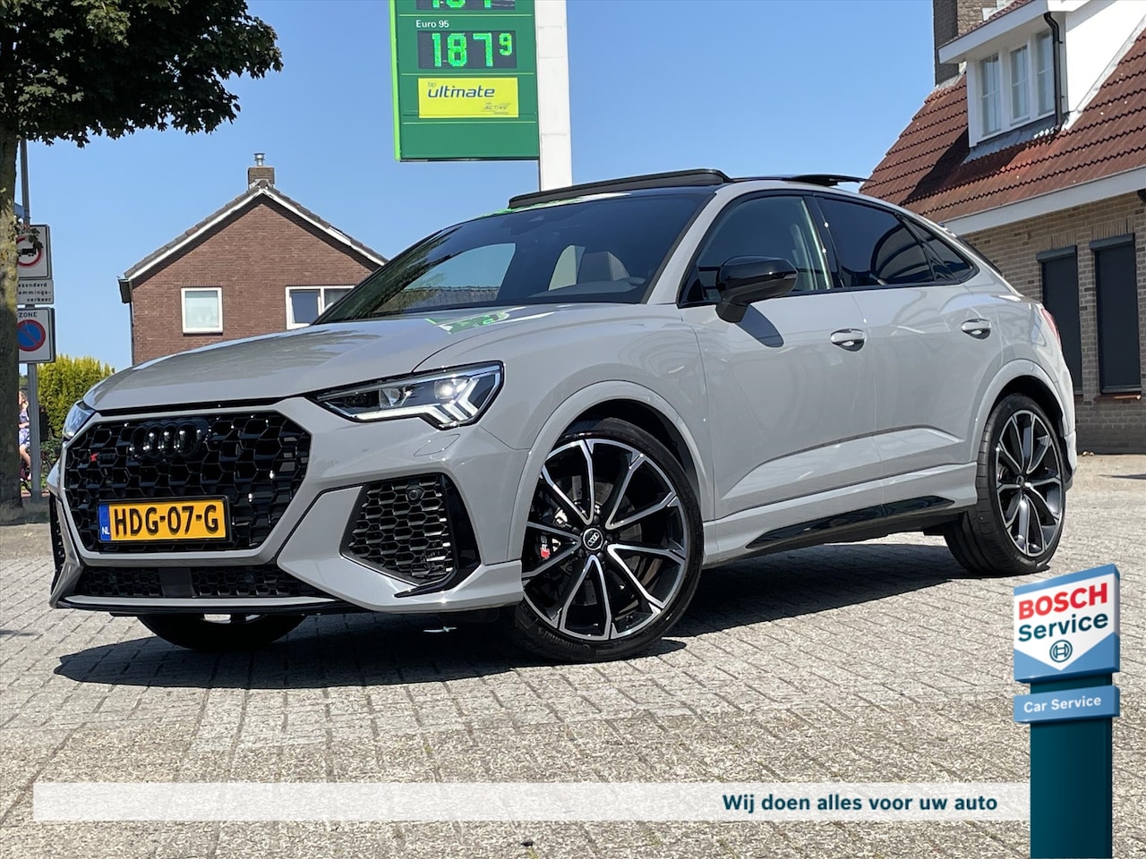 Audi RSQ3 Sportback - - 2.5 TFSI 400PK Quattro / Pano / Schaal stoelen / Virtual Cockpit / Camera / Keyless / Ca - AutoWereld.nl