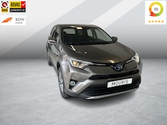 Toyota RAV4 - 2.5 Hybrid AWD Team D