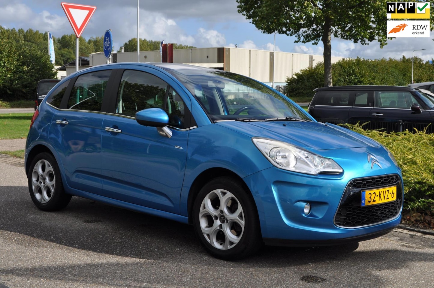 Citroën C3 - 1.6 VTi 16v 5-DRS EXCLUSIVE/CLIMA AIRCO/LM-VELG/CRUISECONTOL/TREKHAAK/ISOFIX/NAVIGATIE/PAN - AutoWereld.nl