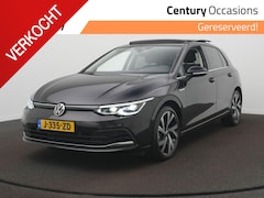Volkswagen Golf - 1.5 eTSI Style Panoramadak - Led verlichting - Navigatie - Automaat