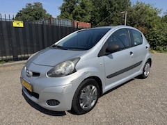 Toyota Aygo - 1.0-12V Access 5 Drs StrBkr