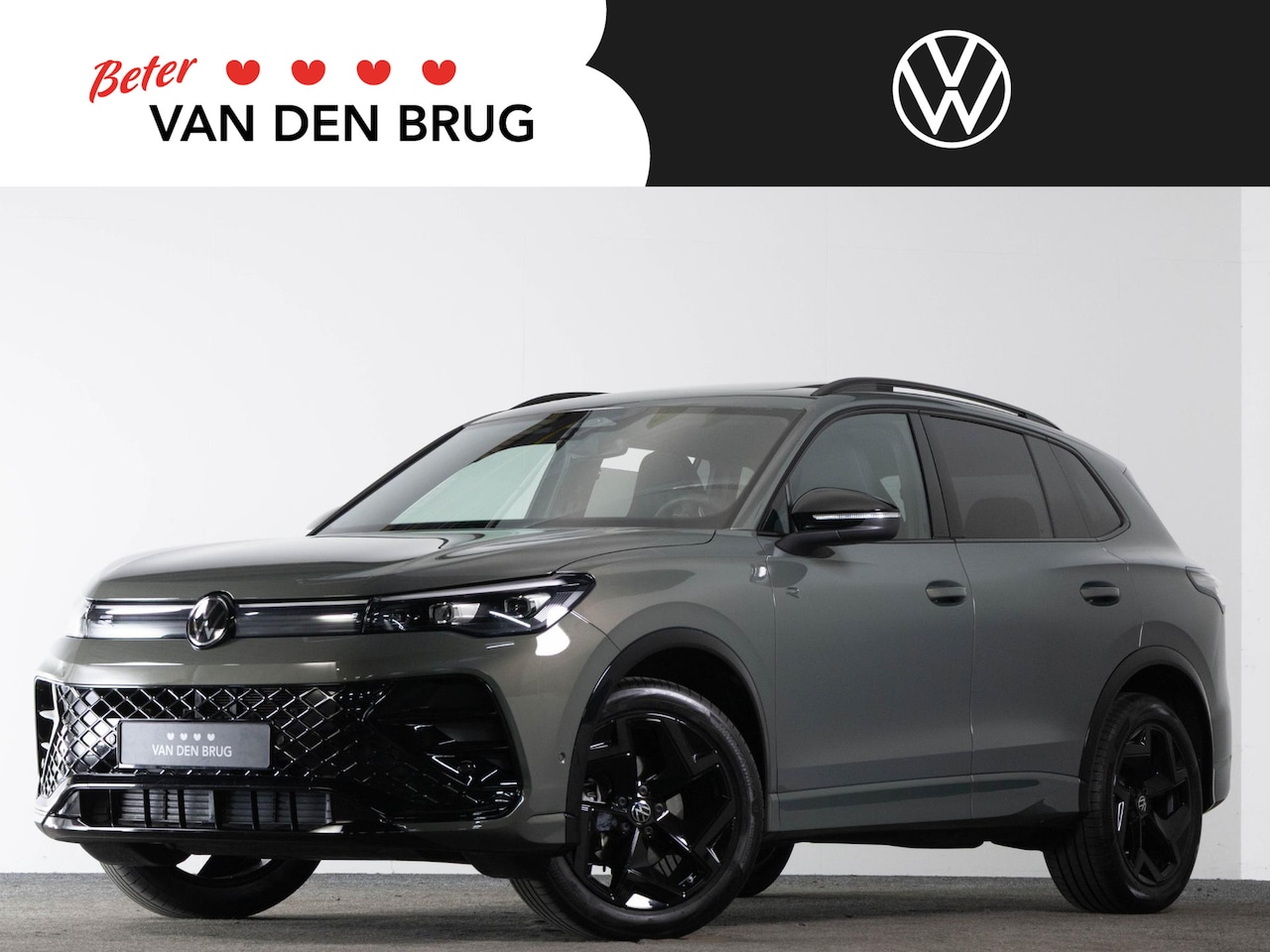 Volkswagen Tiguan - R-Line 1.5 eTSI 150 PK DSG | Panoramadak | Black Style | LED Plus | Achteruitrijcamera | A - AutoWereld.nl