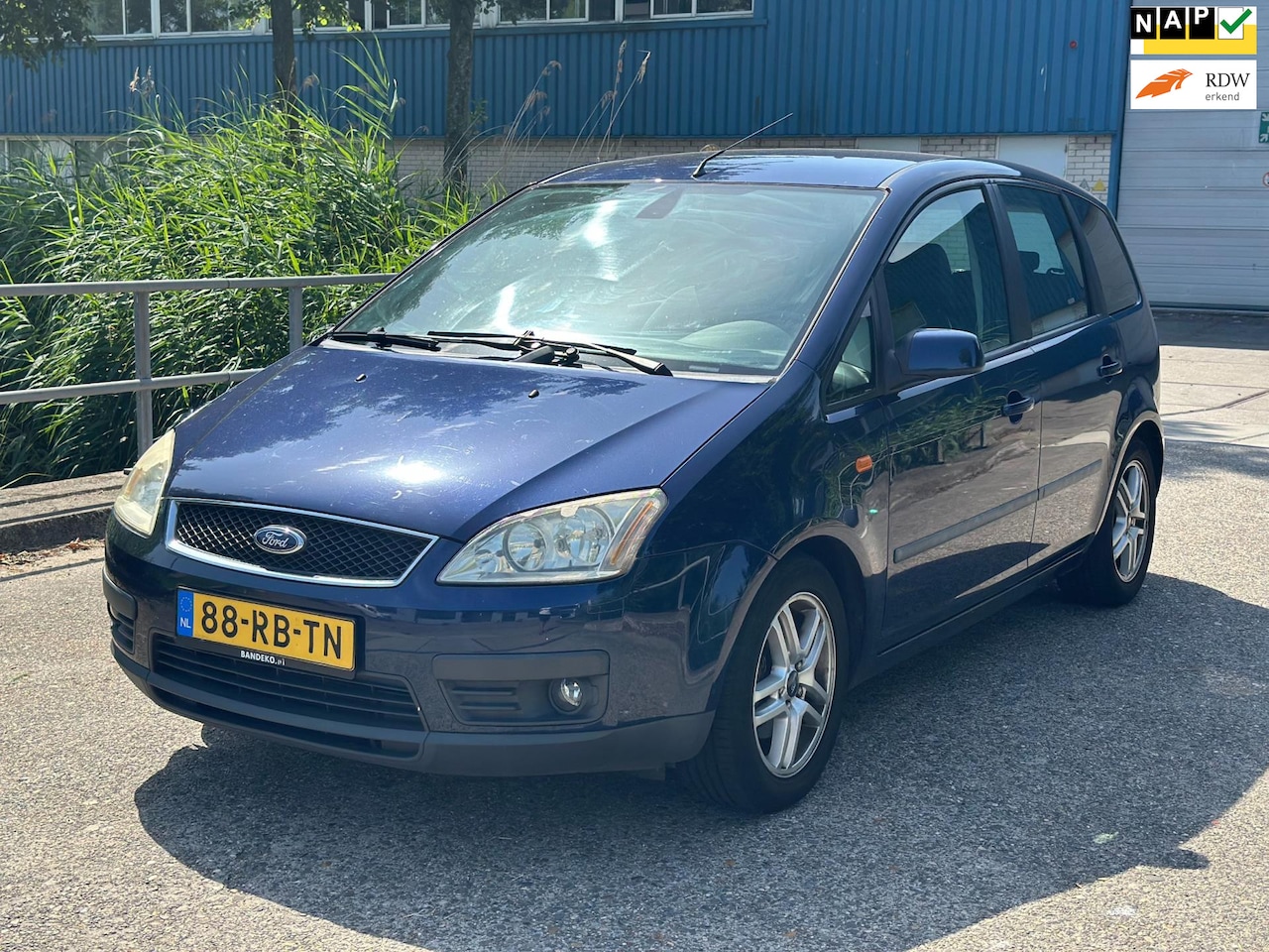 Ford Focus C-Max - 1.8-16V First Edition Airco! LM velgen! APK! - AutoWereld.nl