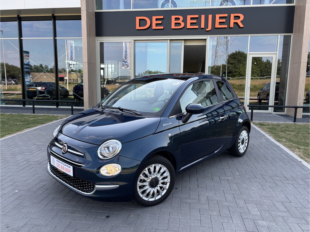 Fiat 500 - 1.0 Hybrid Dolcevita Glazen dak I Carplay - AutoWereld.nl