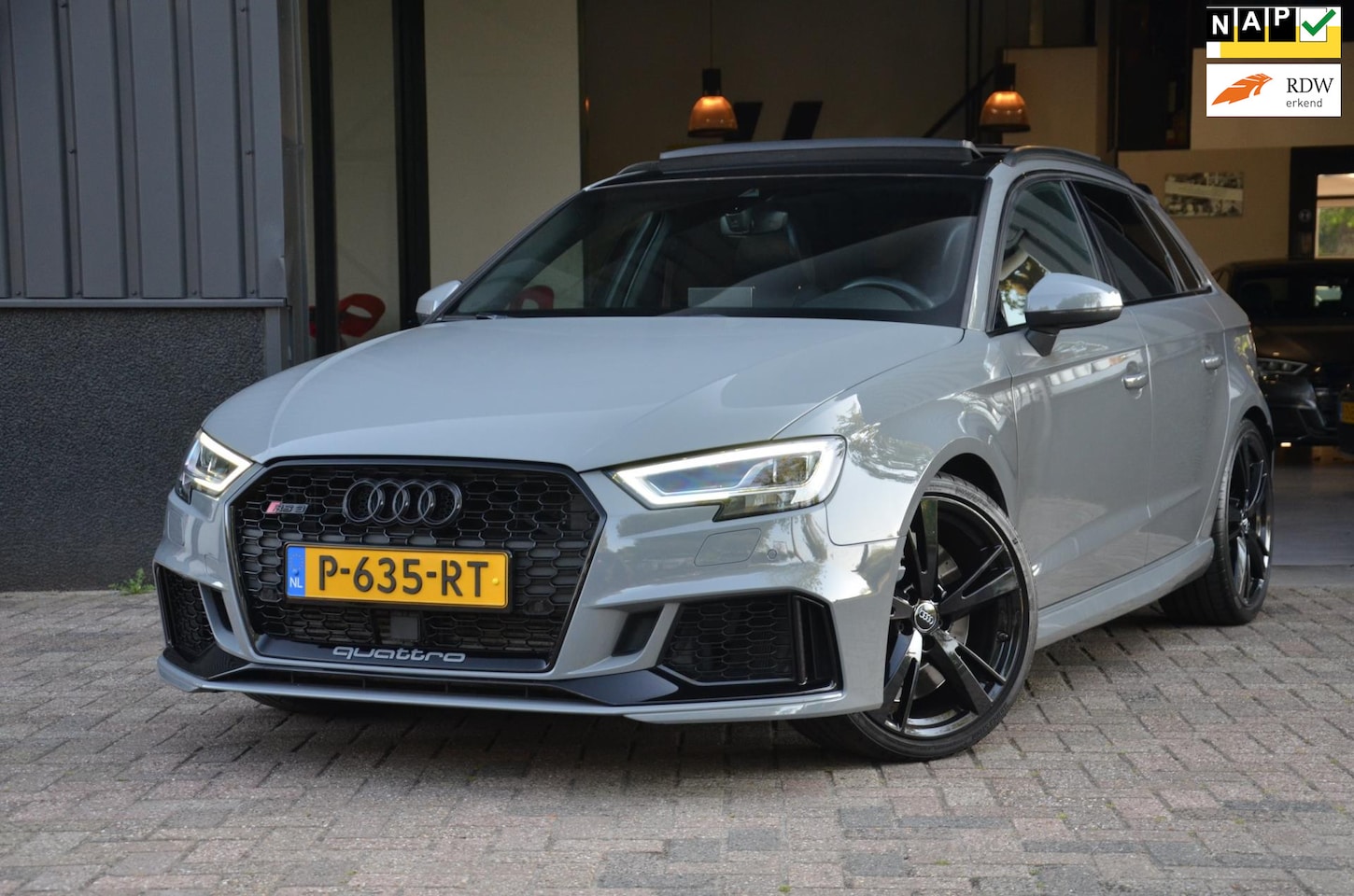 Audi RS3 - Sportback 2.5 TFSI Virtual|Pano|B&O|Leder|19inch - AutoWereld.nl