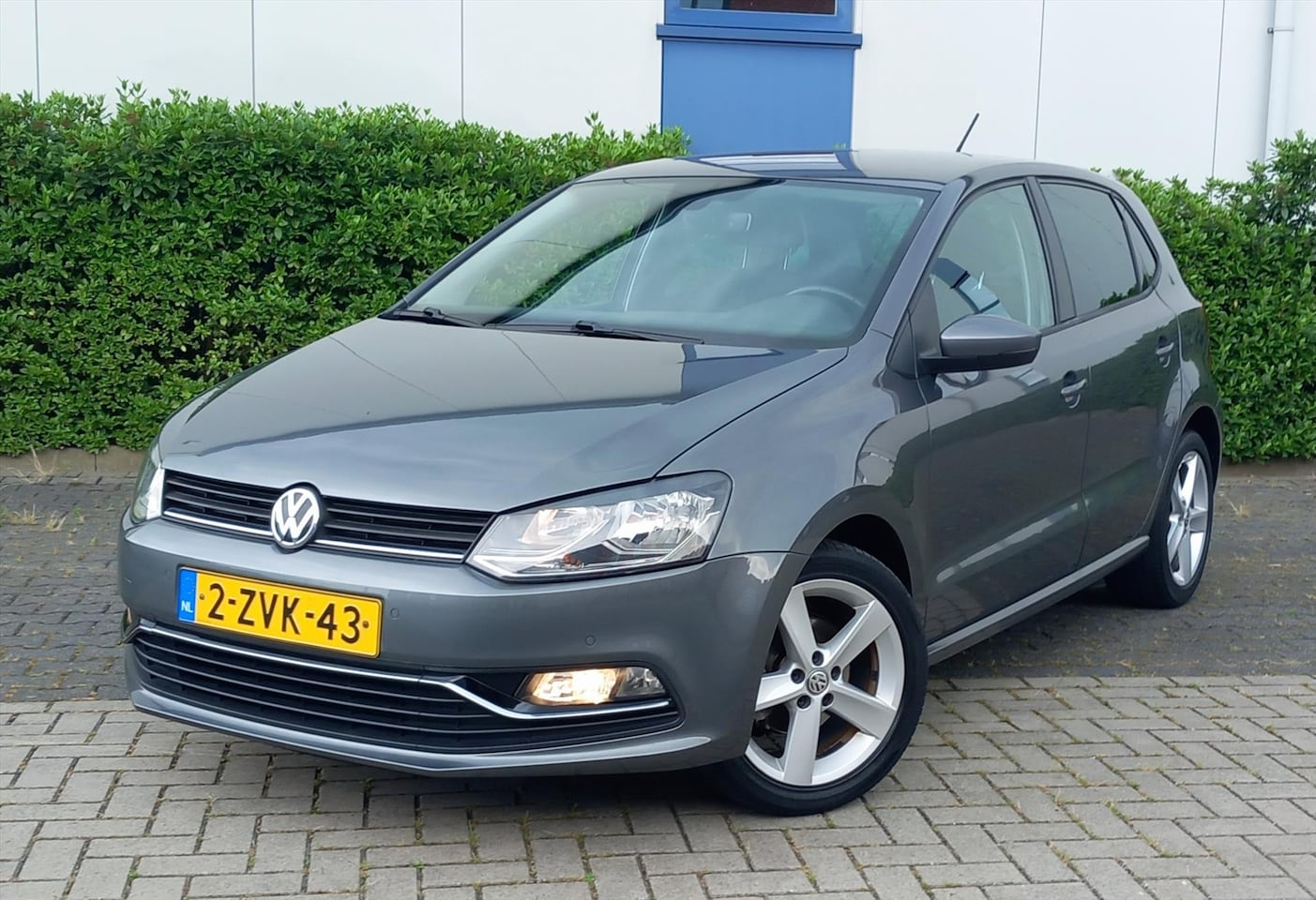 Volkswagen Polo - 1.2 TSI 90PK 5D Highline - AutoWereld.nl