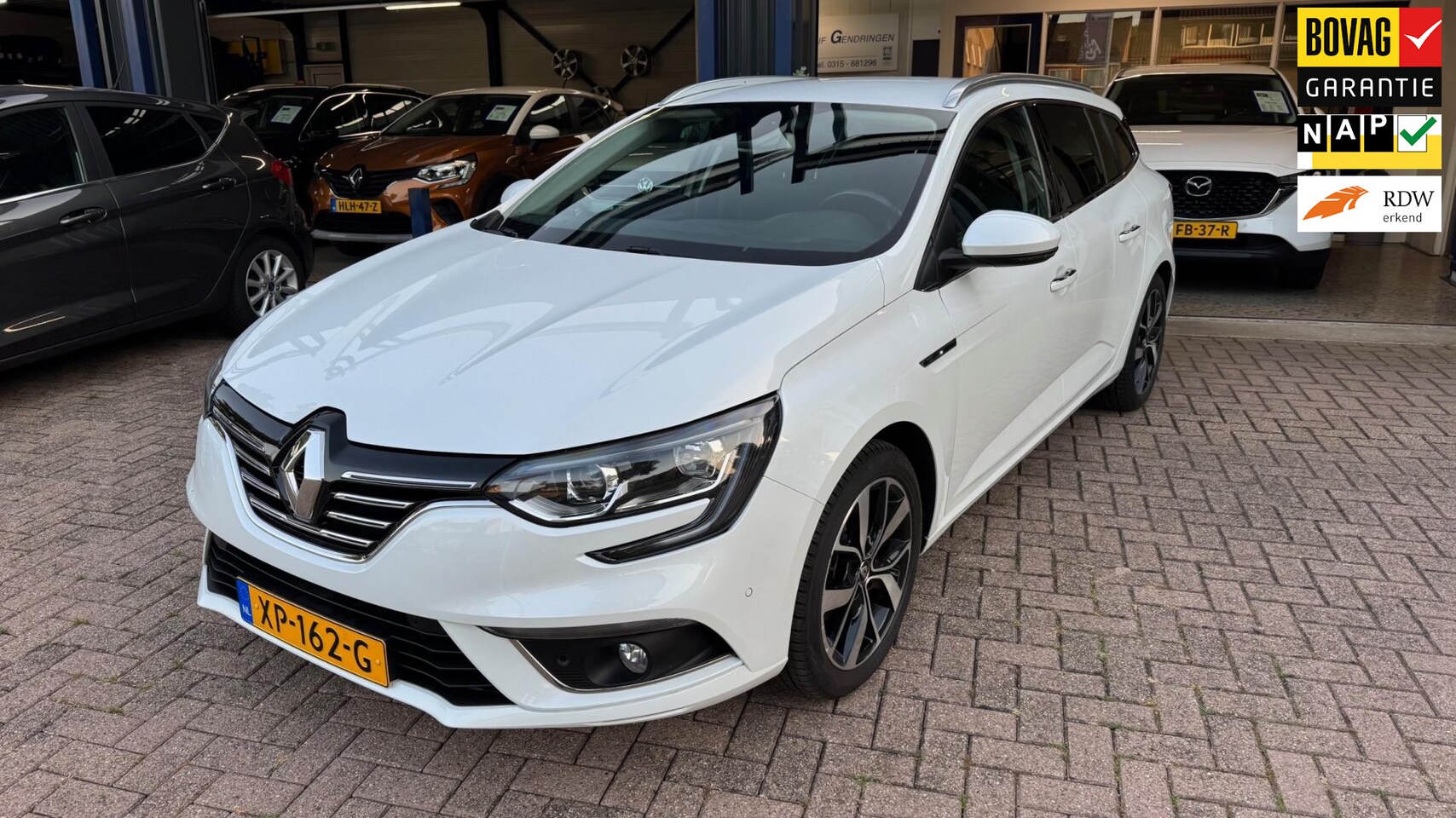 Renault Mégane Estate - 1.2 TCe Série Signature Exclusiv 1.2 TCe Série Signature Exclusiv - AutoWereld.nl
