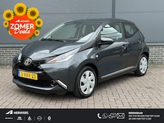 Toyota Aygo - 1.0 VVT-i x-play / Eerste Eigenaar / Airco / Bluetooth / Achteruitrij Camera / Elektrische