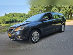 Ford Focus Wagon - 1.8 Limited Navigatie Airco Rijdt perfect