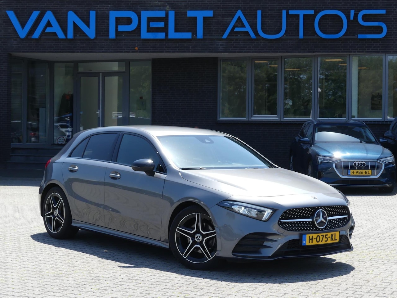 Mercedes-Benz A-klasse - 180 7G-Tronic Business Solution AMG - AutoWereld.nl