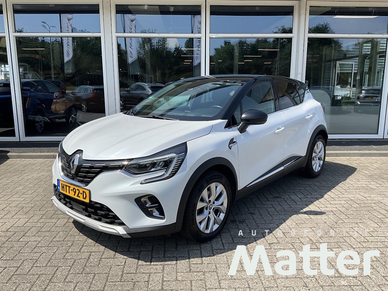 Renault Captur - 1.3 TCe 130 Intens Camera| Stoelverwarming - AutoWereld.nl