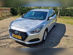 Hyundai i40 Wagon - 1.6 GDI Comfort Business Full option