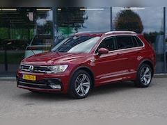 Volkswagen Tiguan - 1.4 TSI 125 PK R-Line Comfortline Business, Panoramadak, Trekhaak, Leder, Memory, Carplay