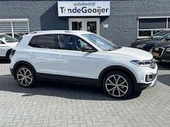 Volkswagen T-Cross - 1.0 TSi DSG BLACK DESIGN | 18" | CAMERA | STOELVERW. | BEATS AUDIO |
