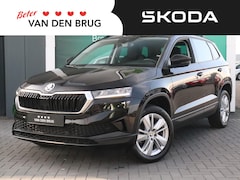 Skoda Karoq - 1.5 TSI 150pk AUTOMAAT Business Edition | Stoel- & stuurwielverwarming | Achteruitrijcamer
