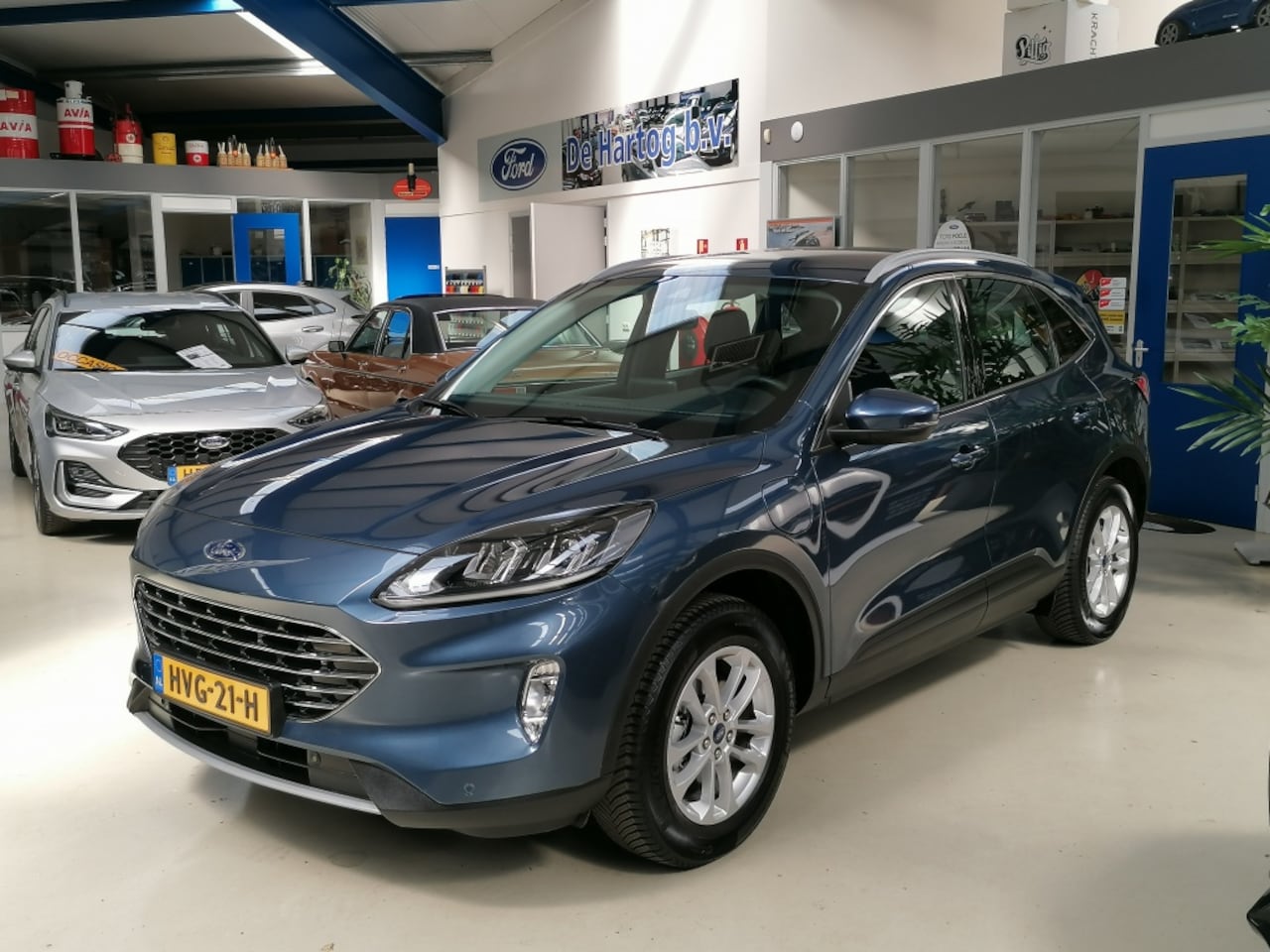 Ford Kuga - 2.5 PHEV Titanium 2.5 PHEV Titanium (trekhaak) - AutoWereld.nl