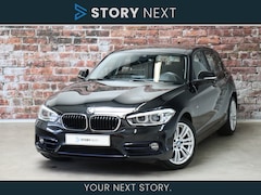BMW 1-serie - 118i Executive Sport Line Automaat 5 deurs / Navigatie / Climate Control / LED / Stoelverw