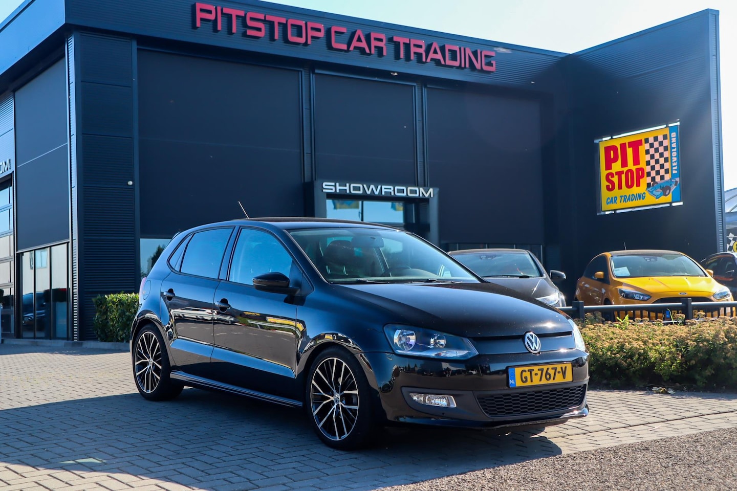 Volkswagen Polo - 1.4 TDI Comfortline 1.4 TDI Comfortline, 75pk, GTI Velgen, Carplay, NAP! - AutoWereld.nl