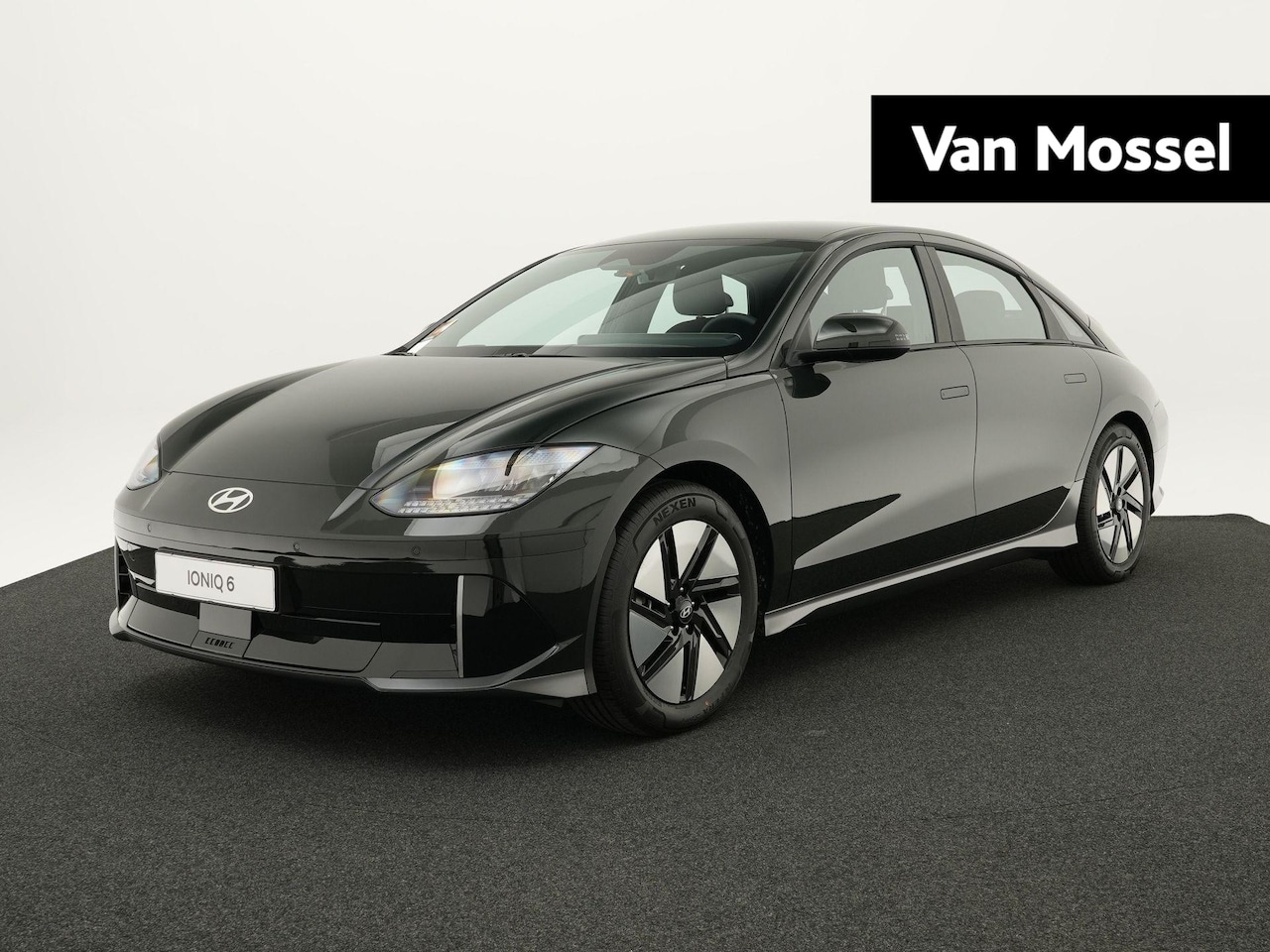 Hyundai IONIQ 6 - Style 77.4 kWh | Warmtepomp | Vehicle to Load | Nw. Prijs €52.190,- nu €9.250,- Voorraadvo - AutoWereld.nl