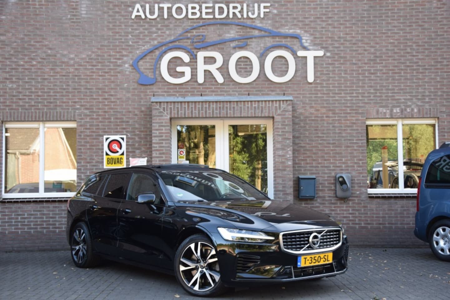 Volvo V60 - 2.0 T6 R-DESIGN PANO.DAK/CAMERA/HEAD-UP DISPLAY - AutoWereld.nl