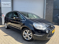 Ford S-Max - 1.6 EcoBoost Titanium 7p. [Leder|StoelVW|Cruise|Navi|Trekhaak]