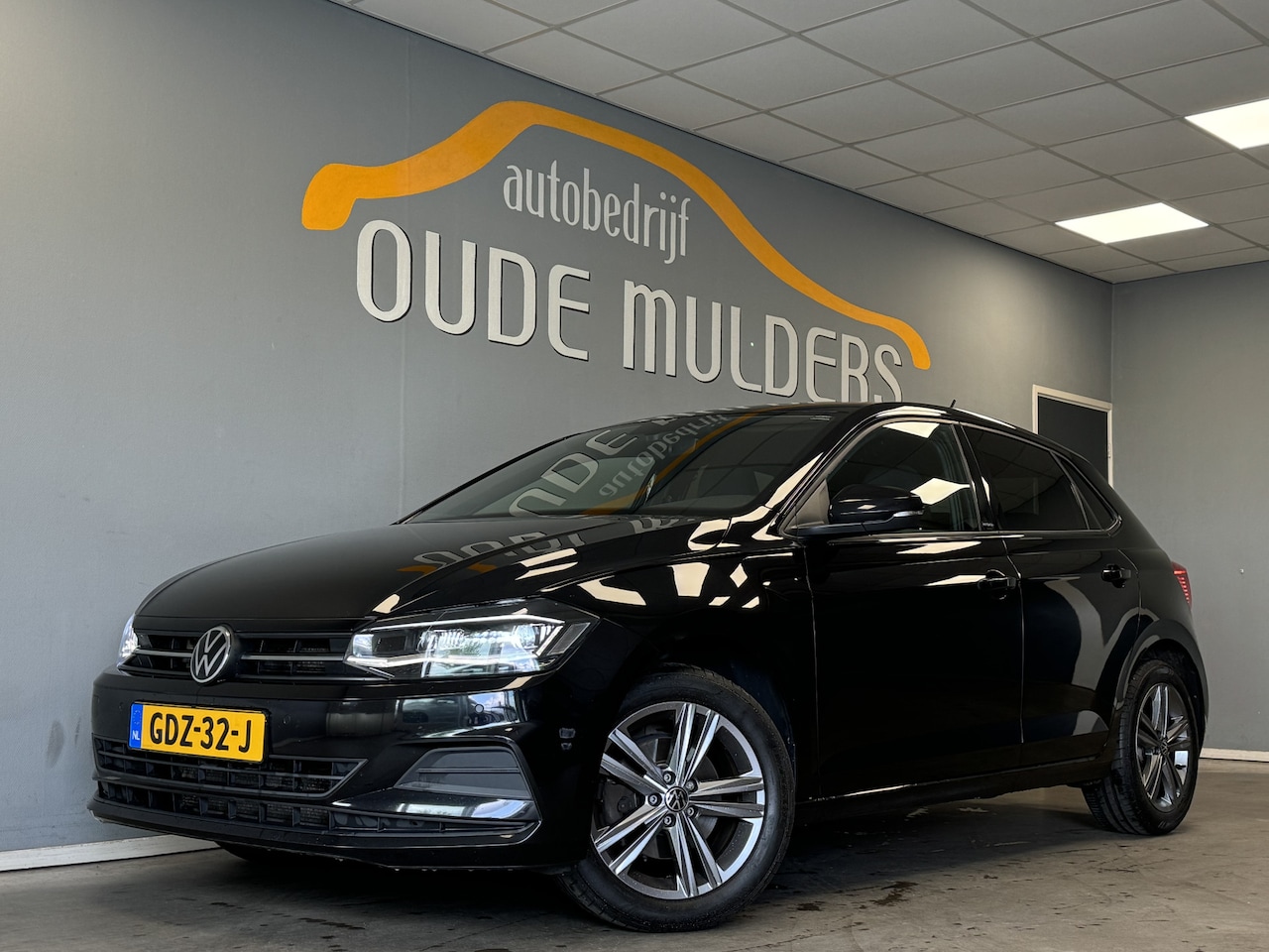Volkswagen Polo - 1.0 TSI UNITED Camera/AdaptieveCruise/Trekhaak - AutoWereld.nl
