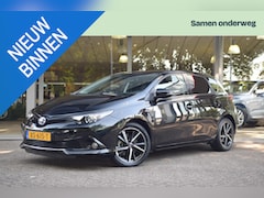 Toyota Auris - 1.8 Hybrid Dynamic Ultimate Pano, Camera, Navi, Cruise,