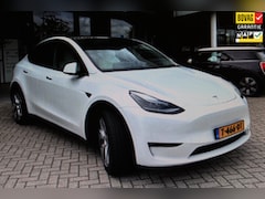 Tesla Model Y - Long Range AWD 75 kWh TREKHAAK / WIT LEER / AUTOPILOT / 1e EIG / incl. BTW / LEER / PANODA