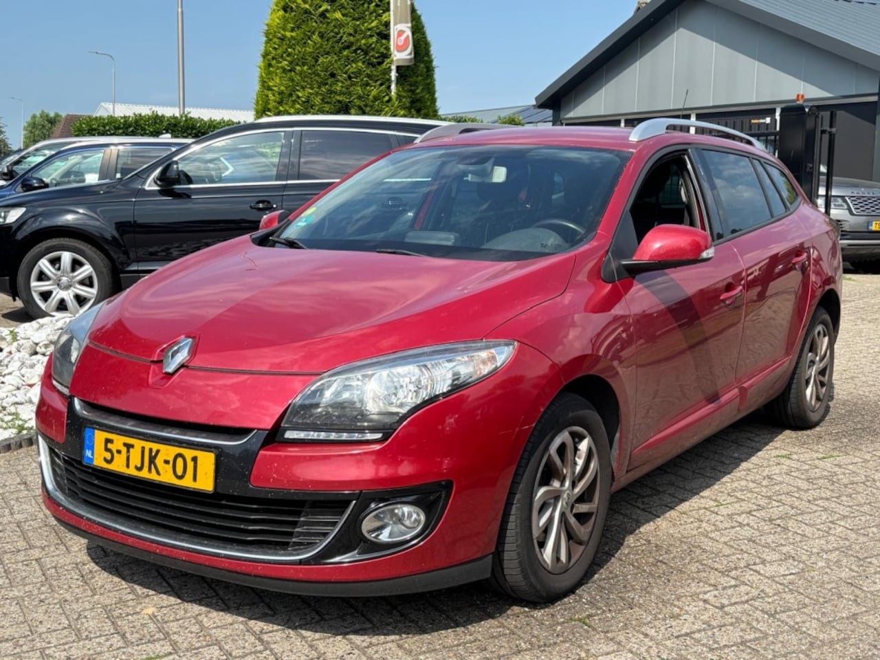 Renault Mégane Estate - 1.5 DCI Bose 2013 Rood Led - AutoWereld.nl