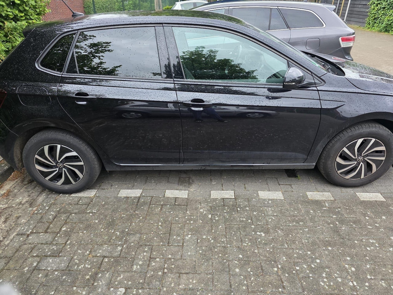 Volkswagen Polo - 1.0 TSI Life 95 PK | Navigatie | Camera | Parkeersensoren | Stoelverwarming | Keyless | Ad - AutoWereld.nl
