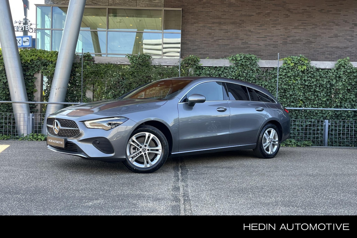 Mercedes-Benz CLA-klasse Shooting Brake - CLA 250e Automaat Business Line | Dodehoekassistent - AutoWereld.nl