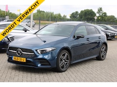 Mercedes-Benz A-klasse - 250e AUT8 AMG NIGHT PANORAMADAK SFEER DISTRONIC TREKHAAK