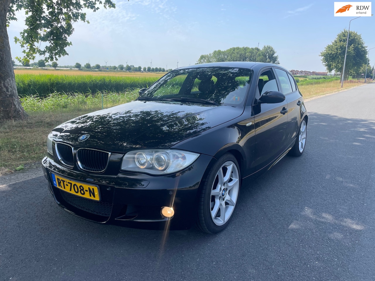 BMW 1-serie - 120i M-SPORT/CLIMA/NAVI/LEDER/FULL - AutoWereld.nl