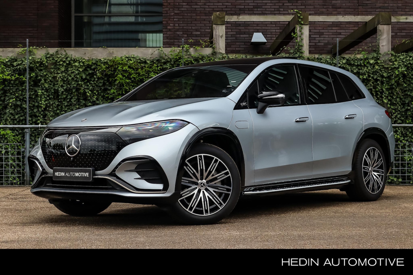 Mercedes-Benz EQS SUV - EQS 450 4MATIC AMG Line | Premium Plus Pakket | Nightpakket | Rijassistentiepakket Plus - AutoWereld.nl