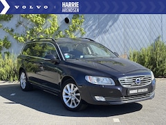 Volvo V70 - 2.0 T4 Classic Edition | Schuifdak | Camera | Keyless | Trekhaak | Memory |