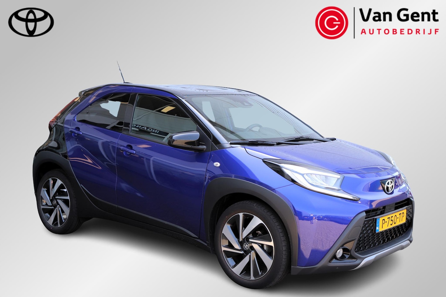 Toyota Aygo X - 1.0 VVT-i MT Envy Clima | Camera | Navi | JBL - AutoWereld.nl