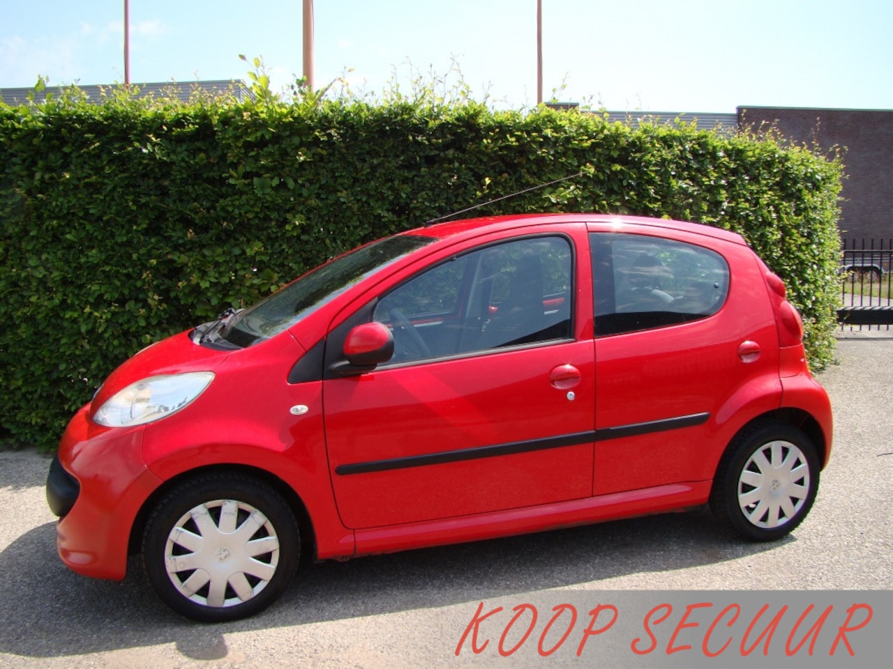Peugeot 107 - 1.0-12V XS 1.0-12V XS - AutoWereld.nl