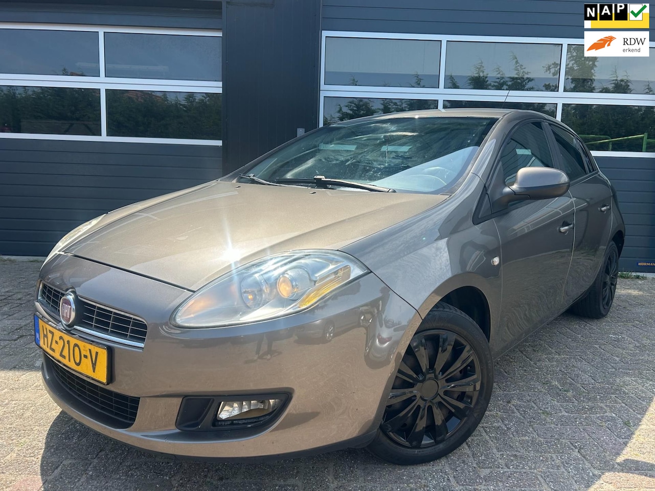Fiat Bravo - 1.4 Active|Airco|Leuke beginners auto!| - AutoWereld.nl