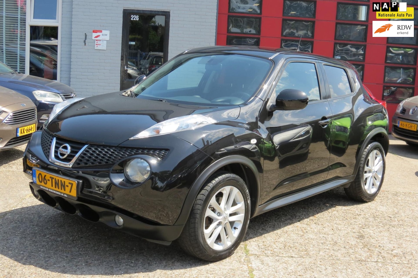 Nissan Juke - 1.6 Acenta 1.6 Acenta , AUTMAAT, NAVI, CAMERA ,TREKHAAK - AutoWereld.nl