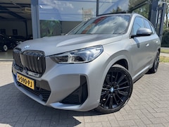 BMW iX1 - xDrive30 Launch Edition M-Sport Panoramadak