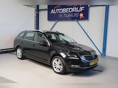 Skoda Octavia Combi - 1.0 TSI Greentech Style Business Automaat - N.A.P. Airco, Cruise, Navi, PDC, Trekhaak