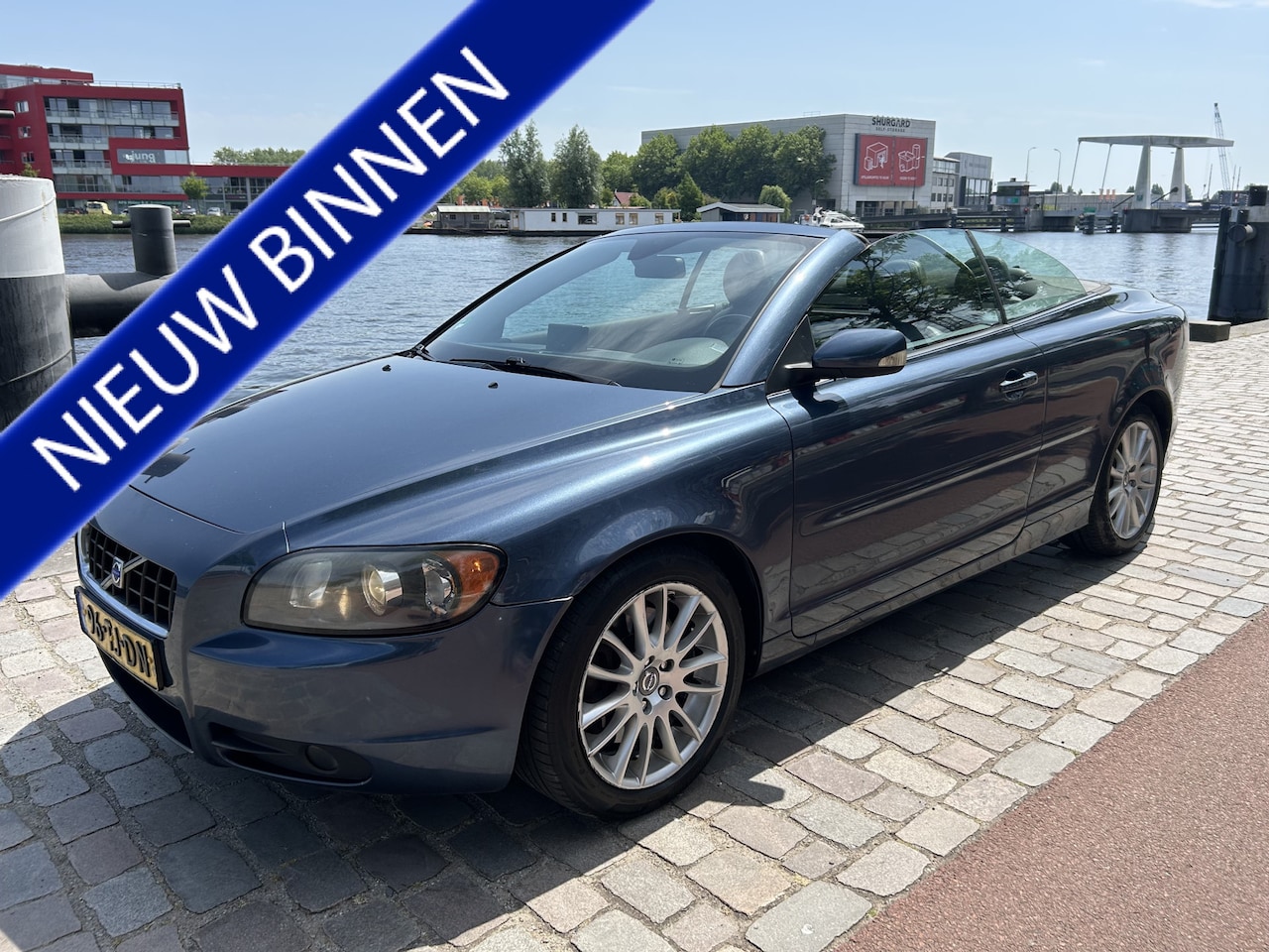 Volvo C70 Convertible - 2.4i Momentum Automaat Navi Leder - AutoWereld.nl