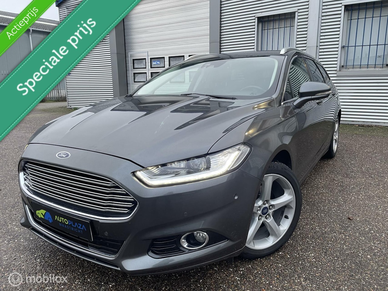 Ford Mondeo Wagon - 2.0 Titanium/1e Eig/Camera/Led/203PK/18'' - AutoWereld.nl