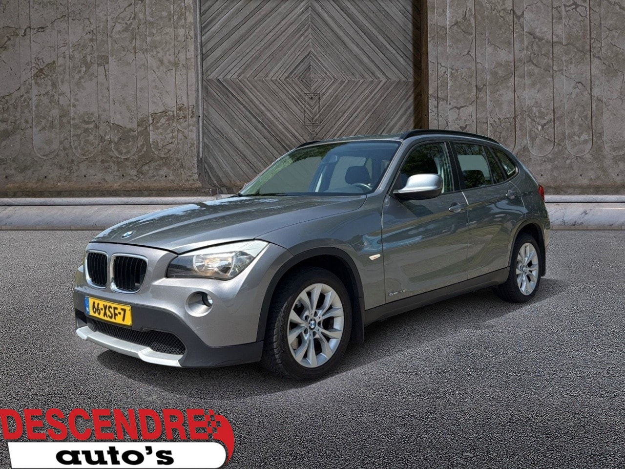 BMW X1 - sDrive20i Business - AutoWereld.nl